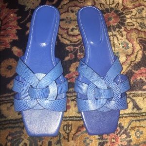 Women’s flat braided sandal